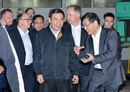 國(guó)家工信部部長(zhǎng)苗圩_副本.jpg